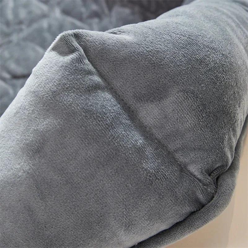 Soft 2-in-1 dog sofa bed and blanket from Mufaal.com, designed as an anti-anxiety pet mat for couches and floors.