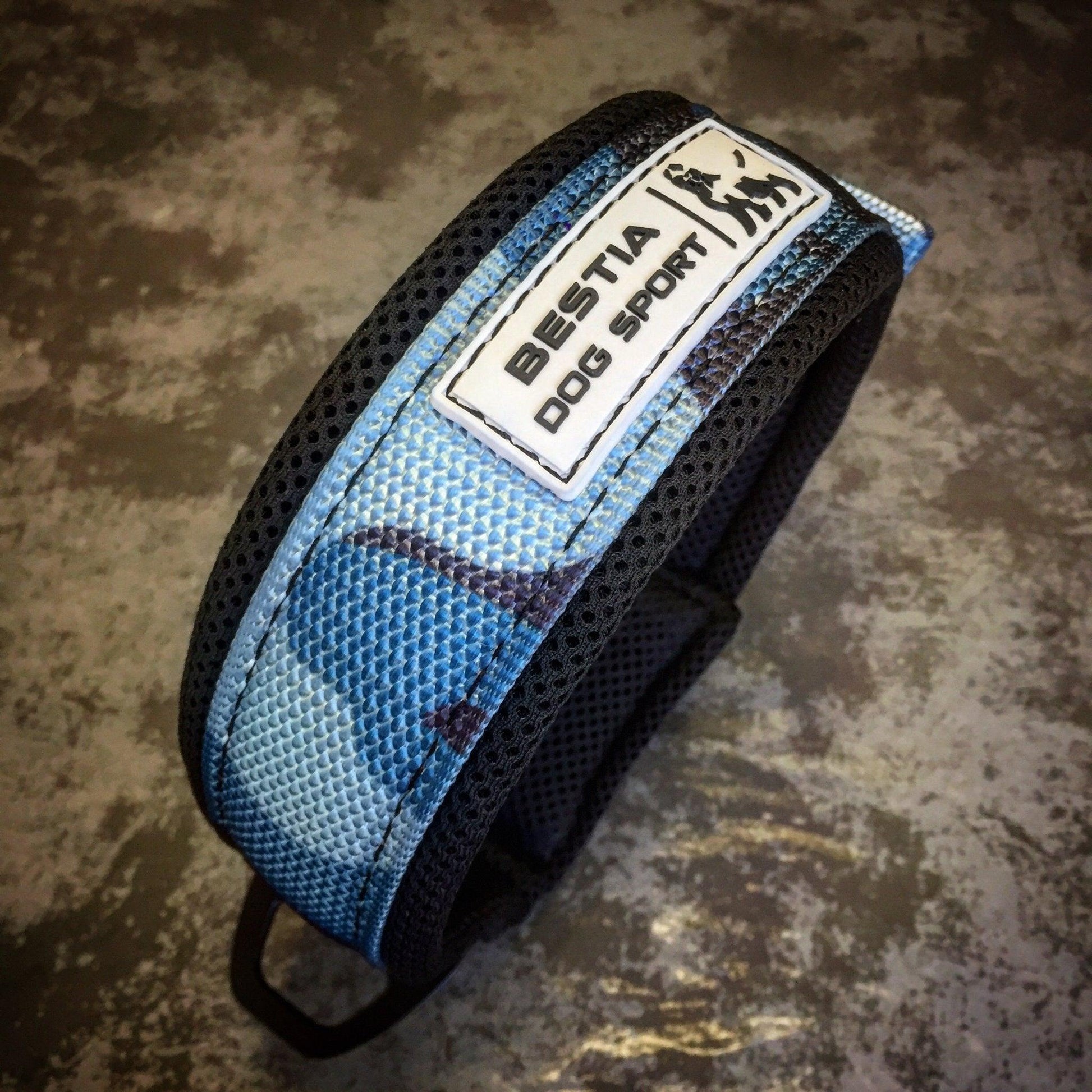 BESTIA DOG SPORT FAST RELEASE COLLAR BLUE for sale - High quality Training gear | Mufaal.com