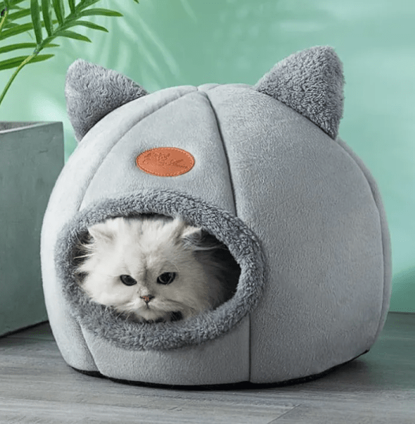 CozyNest Large Winter Cat Sofa Bed – Fully Enclosed Warm Cat House, Plush Insulated Cat Bed, Cozy Pet Sofa for Indoor Cats, Cold - Proof Sleeping Nest for sale - High quality | Mufaal.com