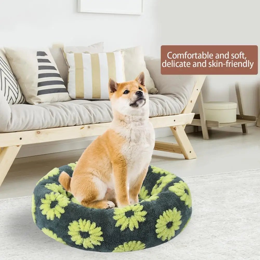 Soft plush pet nest bed with raised edges, ideal for dogs and cats, offering comfort and support for restful sleep.
