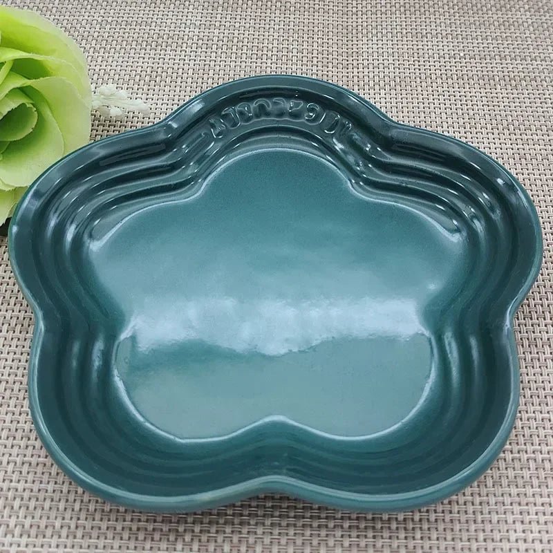 Raised ceramic cat bowl by Mufaal.com, elevated anti-spill feeder designed for improved digestion and comfortable feeding.