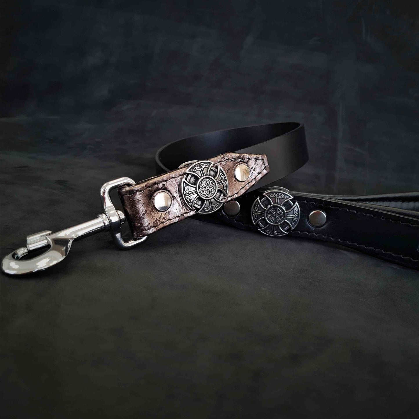 The ''Viking'' Leash for sale - High quality Leads & Head Collars | Mufaal.com