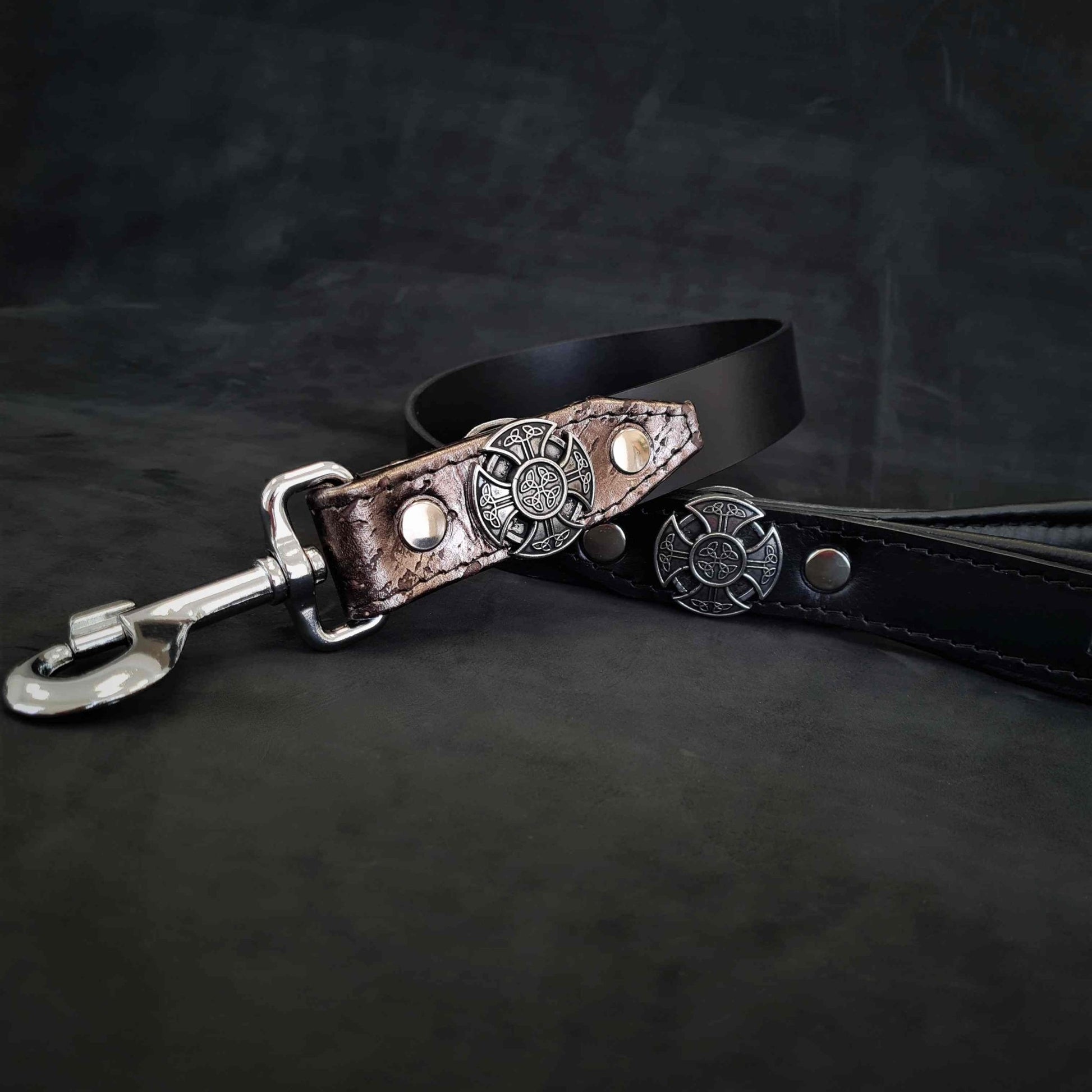 The ''Viking'' Leash for sale - High quality Leads & Head Collars | Mufaal.com
