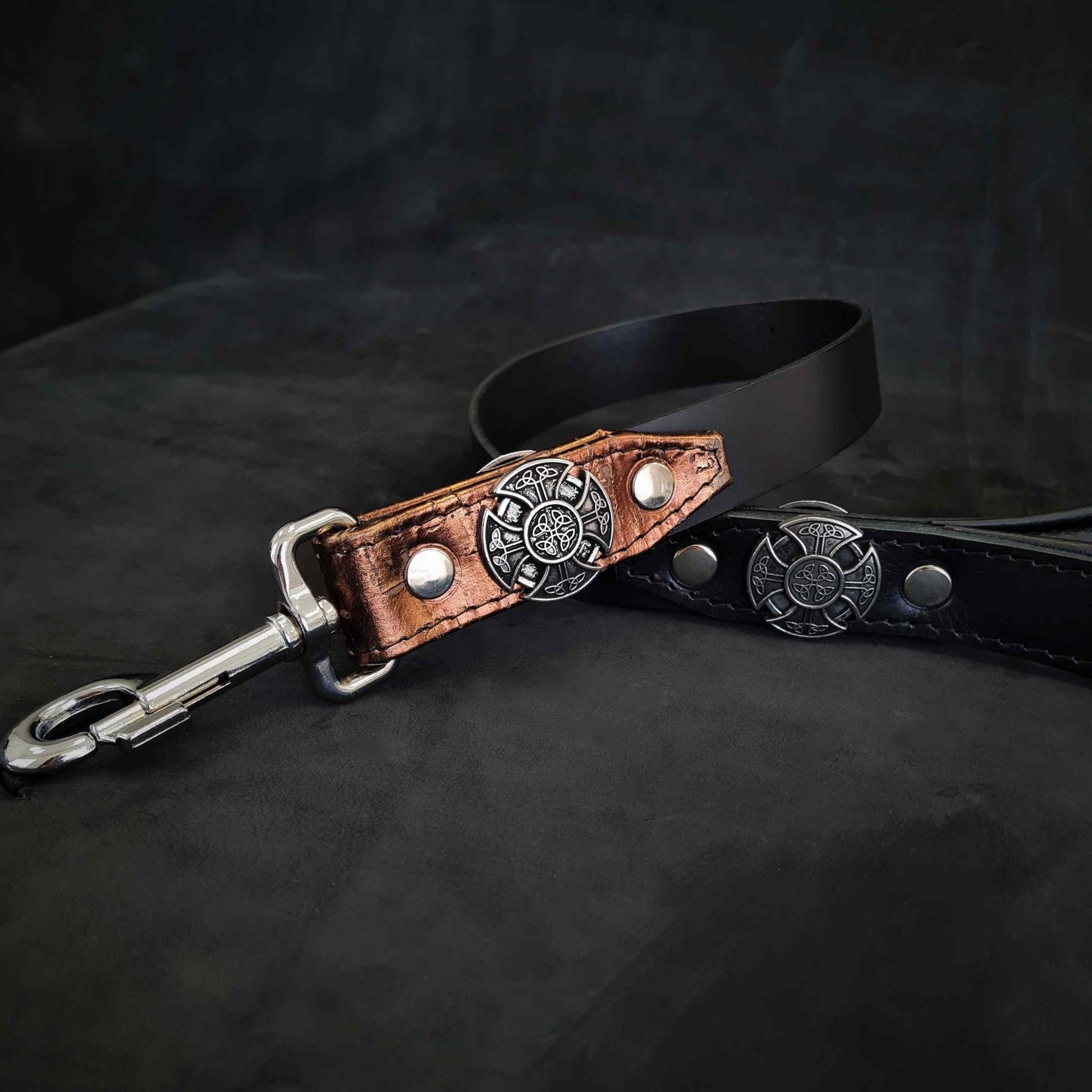 The ''Viking'' Leash for sale - High quality Leads & Head Collars | Mufaal.com